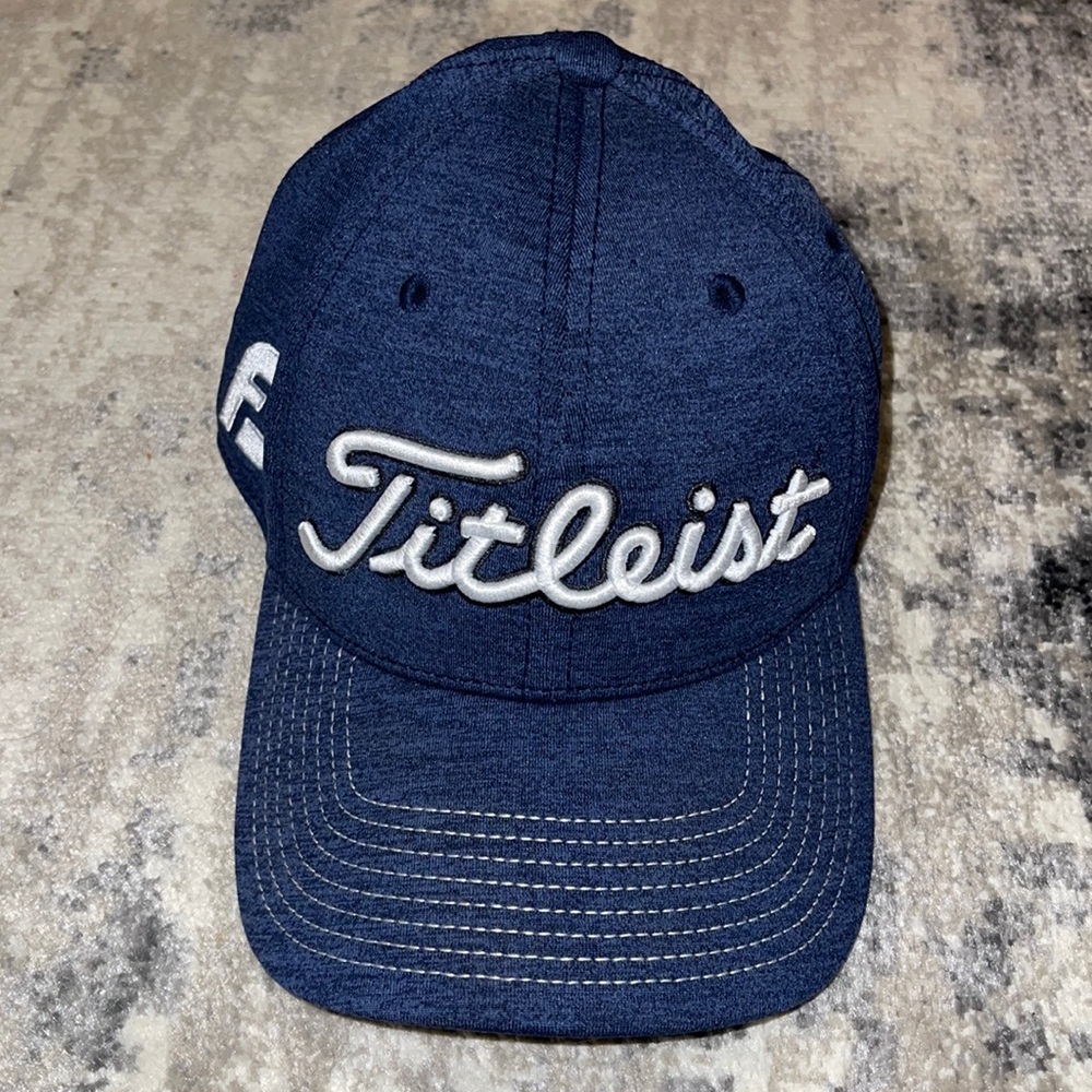 Titleist Men’s FootJoy FJ Pro V1 Golf Hat S/M